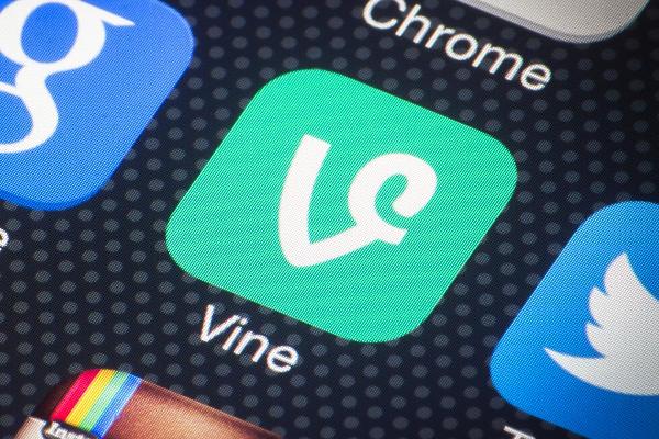 Twitter закрывает видеосервис Vine