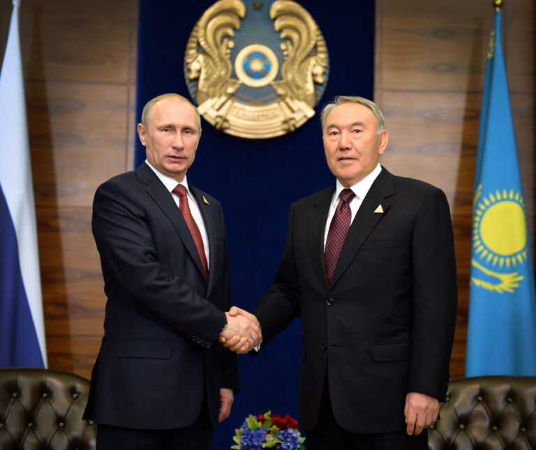 Назарбаев Мәскеуде Путинмен кездесті