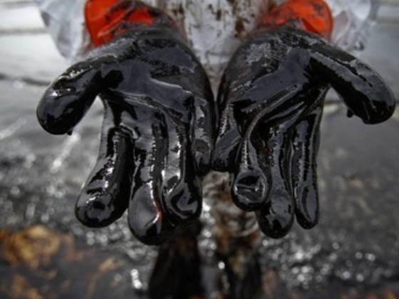 В России начались торги фьючерсами на нефть Urals