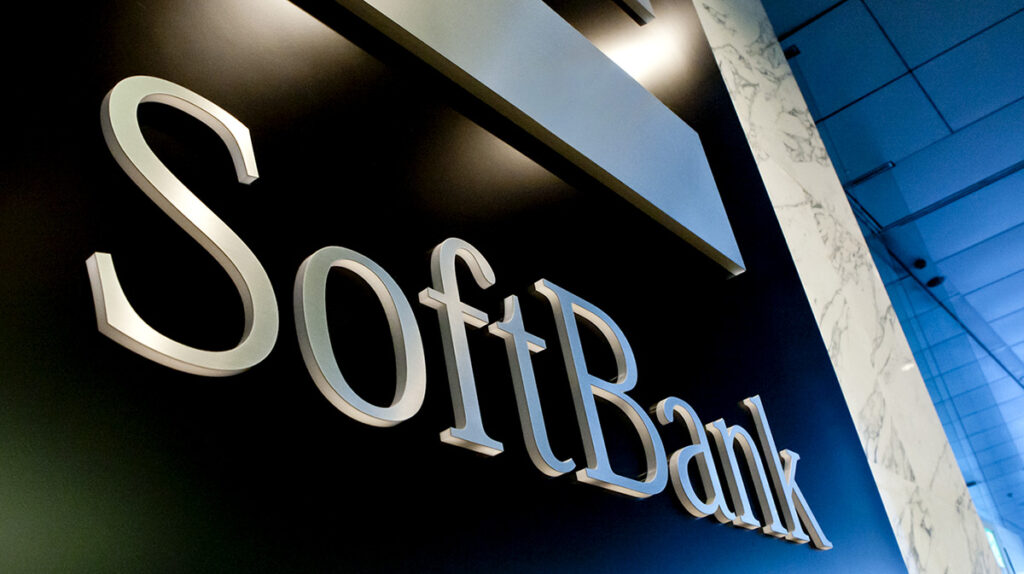 WSJ: Apple может вложить $1 млрд в фонд Softbank