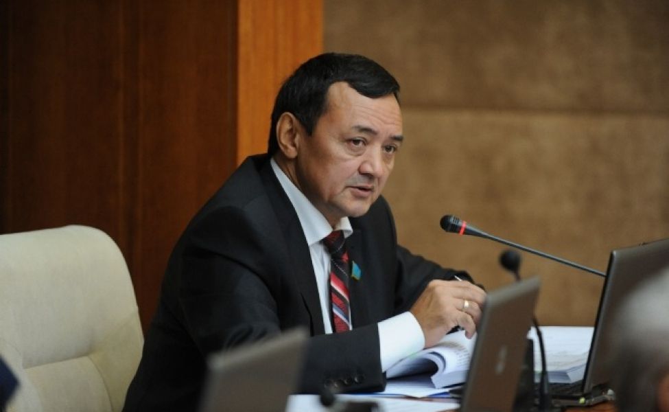 Мухтар Тиникеев сложил с себя полномочия депутата