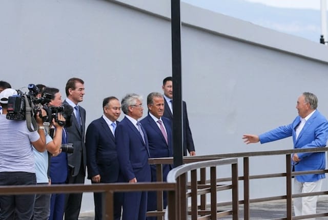 Назарбаев посетил новые объекты туризма в Бурабае