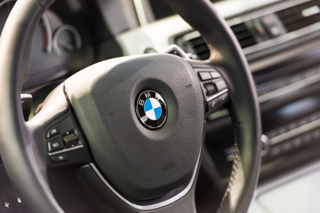 BMW инвестиция салған жаңа электромобильдерден пайда таба бастады