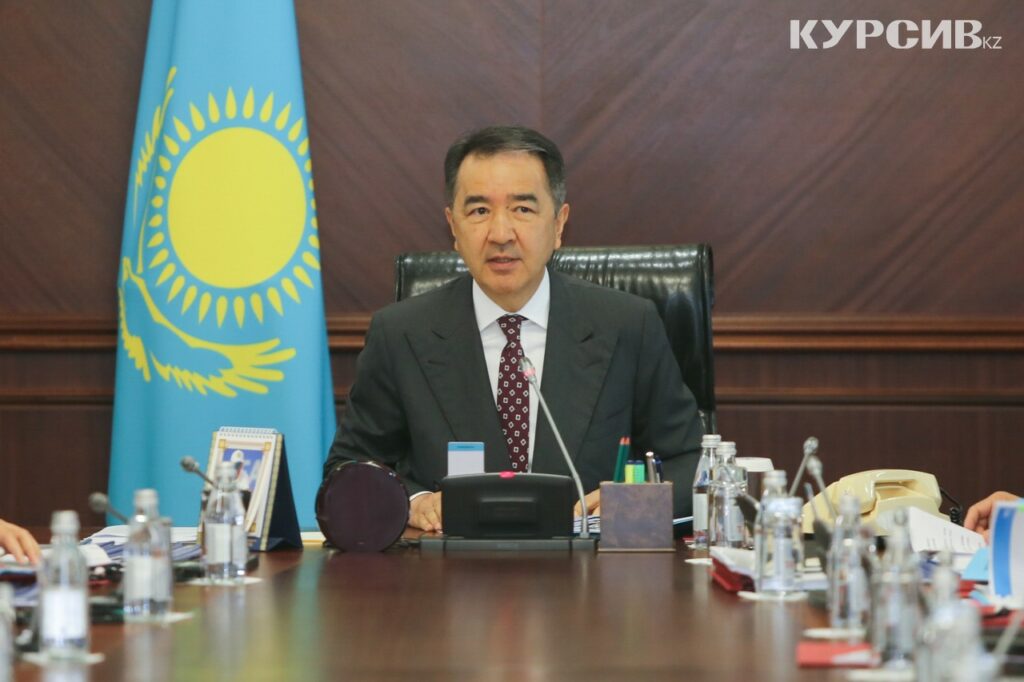 Сагинтаев: Регионы должны принять меры по достижению роста ВВП не менее 4% по итогам года