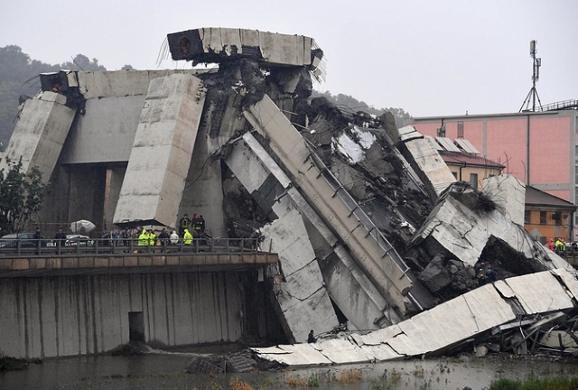 Компанию-оператора рухнувшего моста в Италии могут оштрафовать на €150 млн