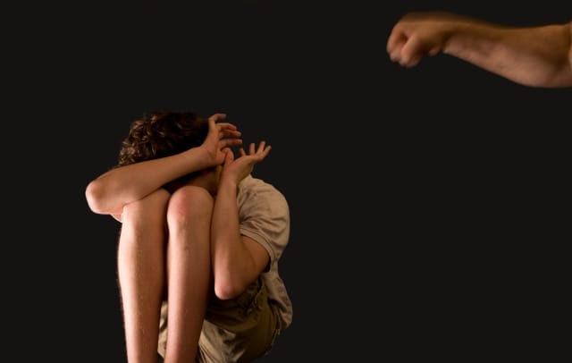 Мальчик с ВОАД отрицает, что его избил отец