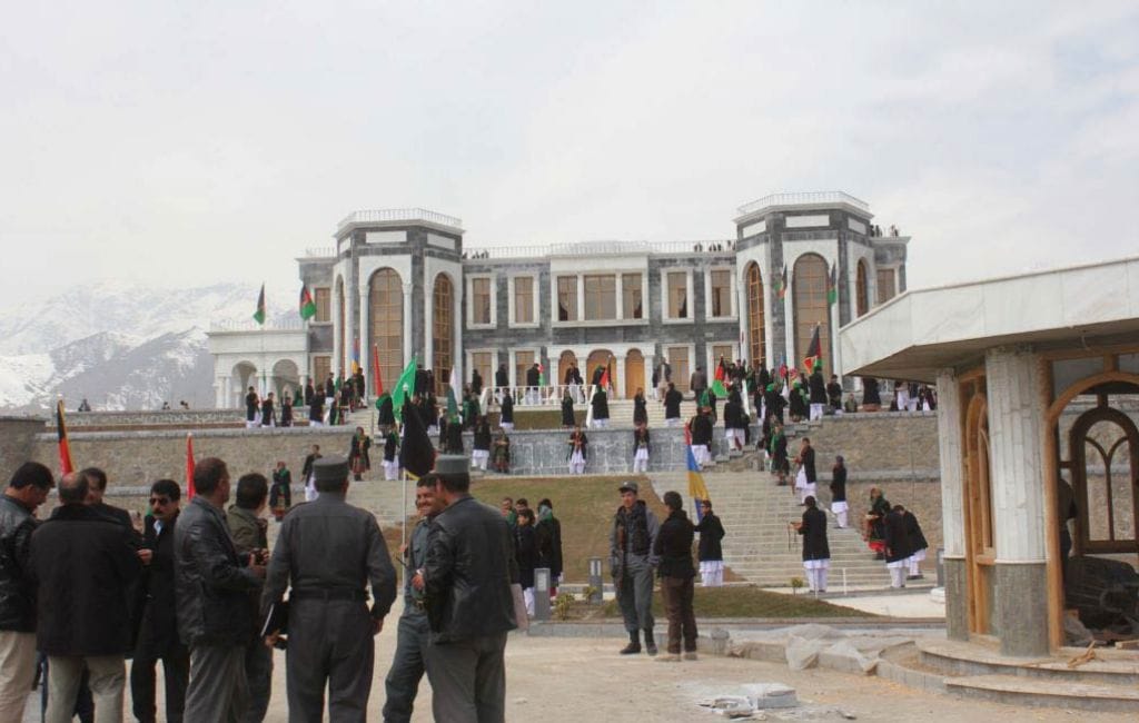 В Кабуле нанесли удар по президентскому дворцу