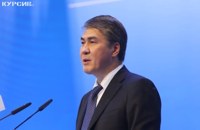 Исекешев предложил создать госкомпанию по ливневым стокам