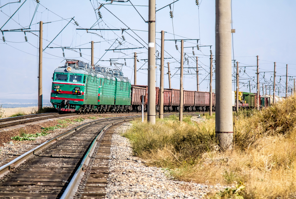 Свыше 12,5 тыс. нарушений выявлено в сфере железнодорожного транспорта