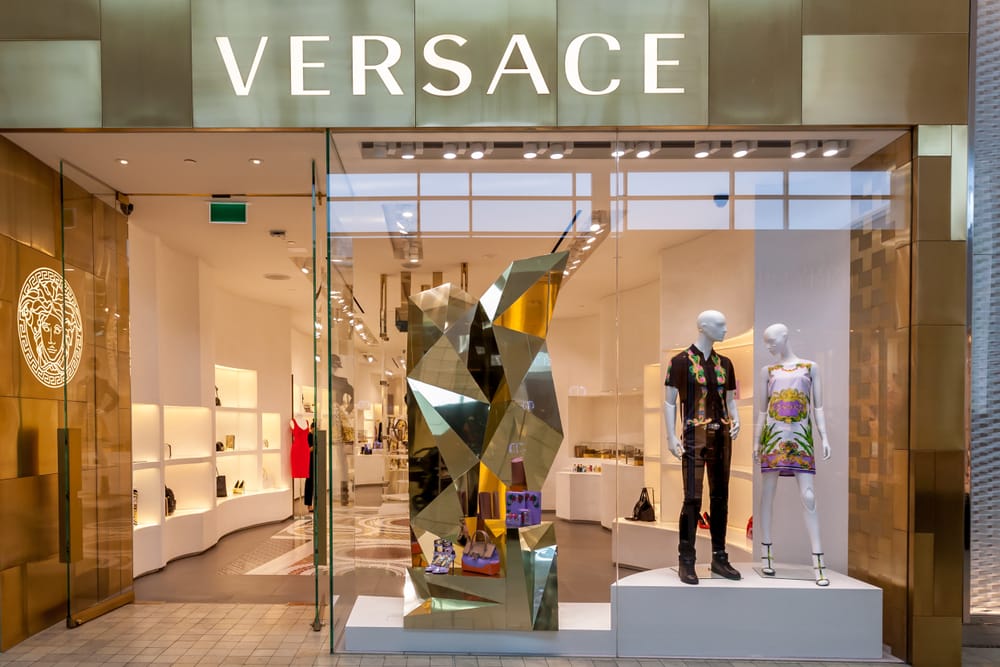Michael Kors купит дом моды Versace за 1,83 млрд евро