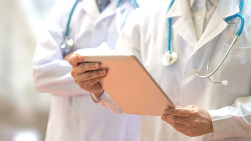 Участник Алматинского полумарафона умер на дистанции