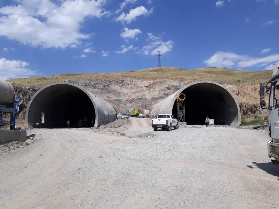 В Туркестанской области строят первый в Казахстане подземный тоннель