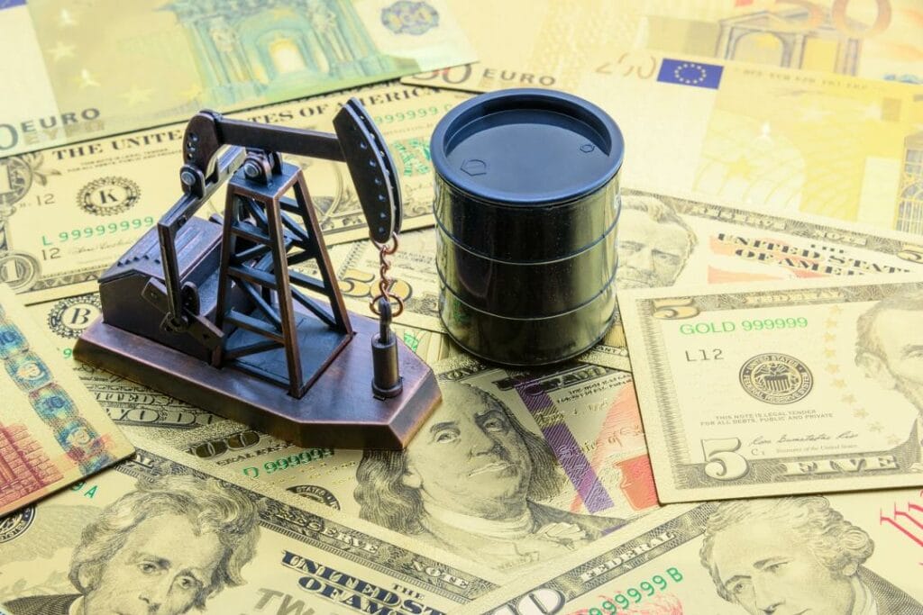 Санкции нефти не помощник: Brent упала до $72 за баррель