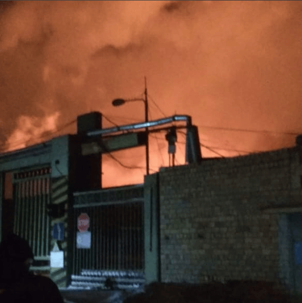 Работа нескольких цехов меткомбината АрселорМиттал Темиртау остановлена после аварии и пожара