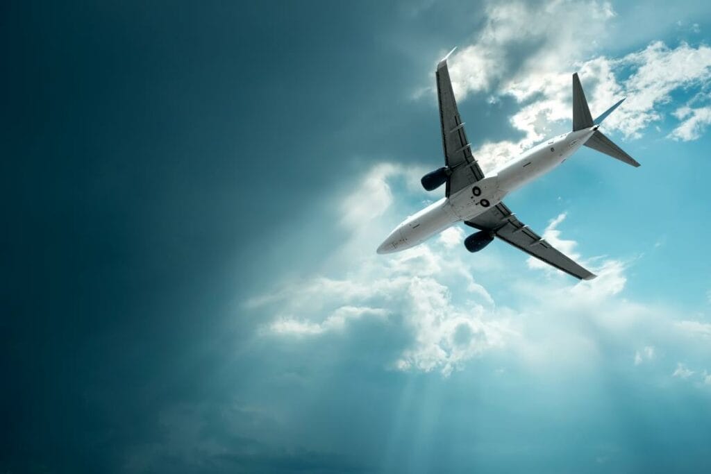 Адский полет над Португалией: что случилось с самолетом Эйр Астаны?