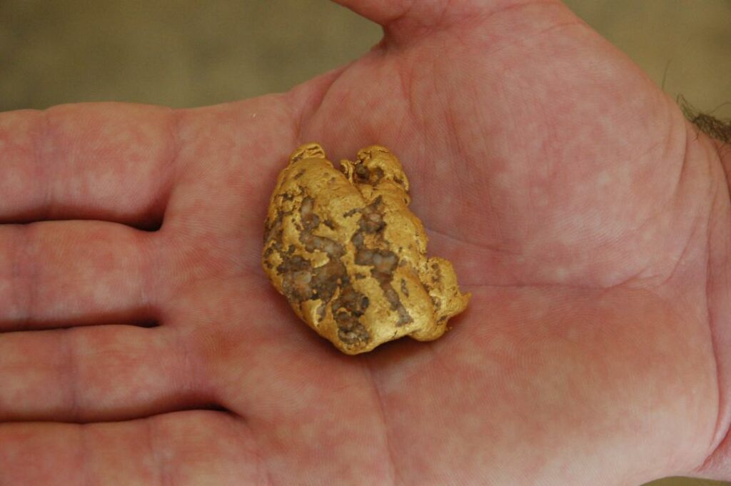 Стать золотодобытчиком. Крупнейшие месторождения золота в мире и Казахстане