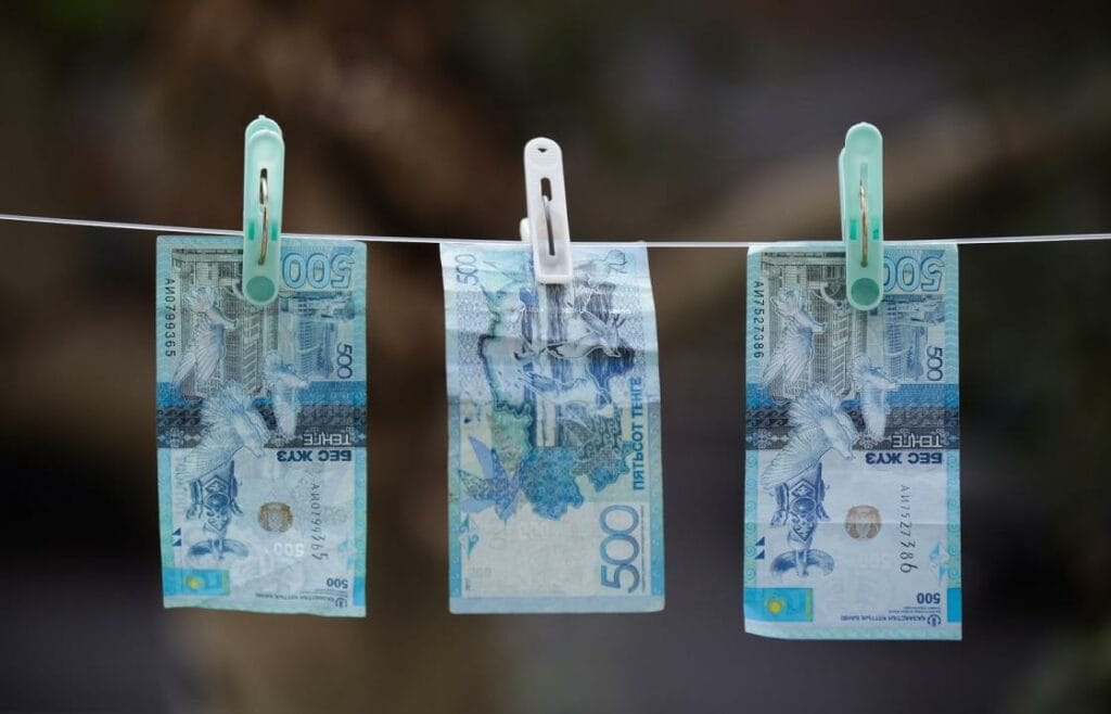 С маленькими предприятиями могут быть проблемы: как в Семее планируют повышать зарплаты