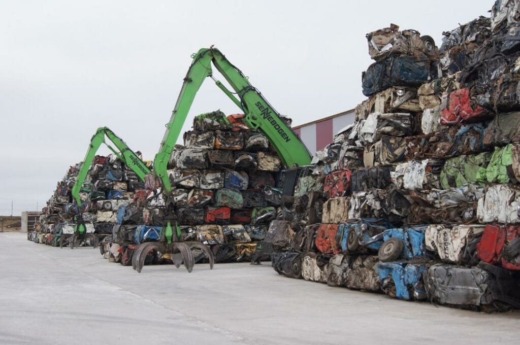 Карагандинский завод в этом году утилизировал почти 50 тысяч машин