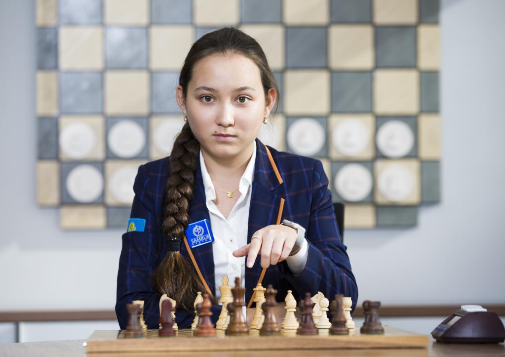 Абдумалик возглавила мировые рейтинги до 20 лет во всех видах шахмат
