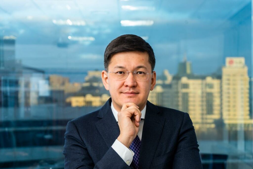 Дармен Садвакасов: «Перед новым Правительством стоят сложные задачи: от тушения текущих «пожаров» до системных реформ»