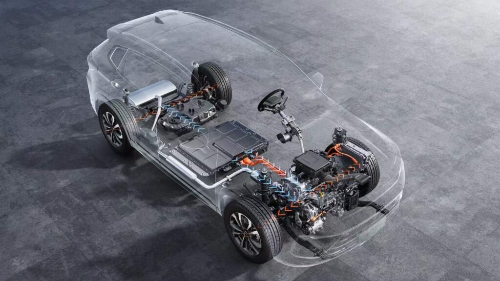 Chery представила новую гибридную систему двигателя