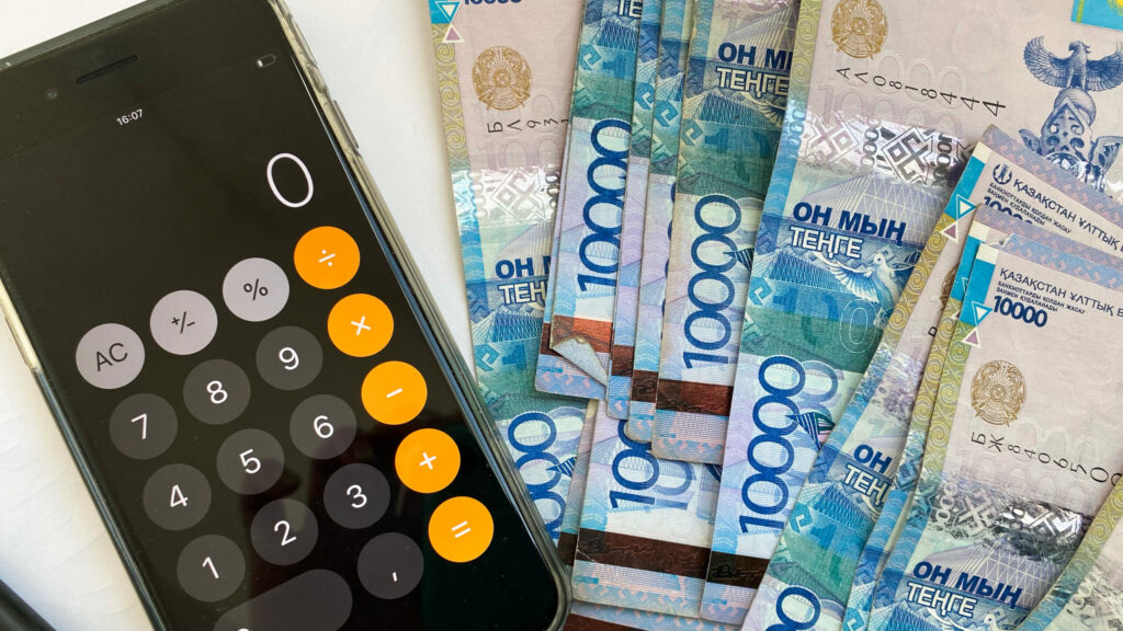 Какие выплаты положены казахстанцам на праздники в 2022 году