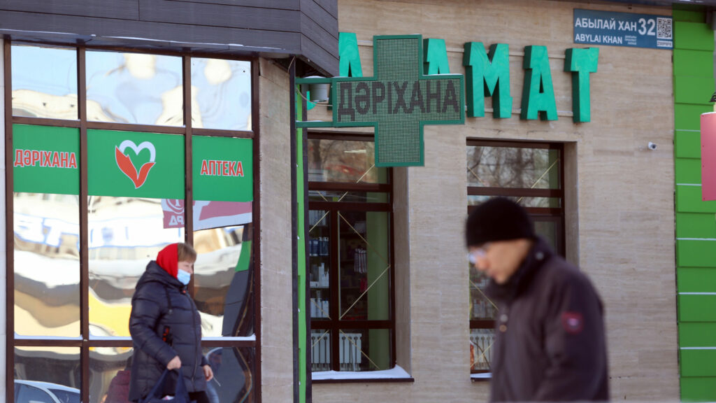 Коронавирус в Казахстане: выявили 523 новых случая