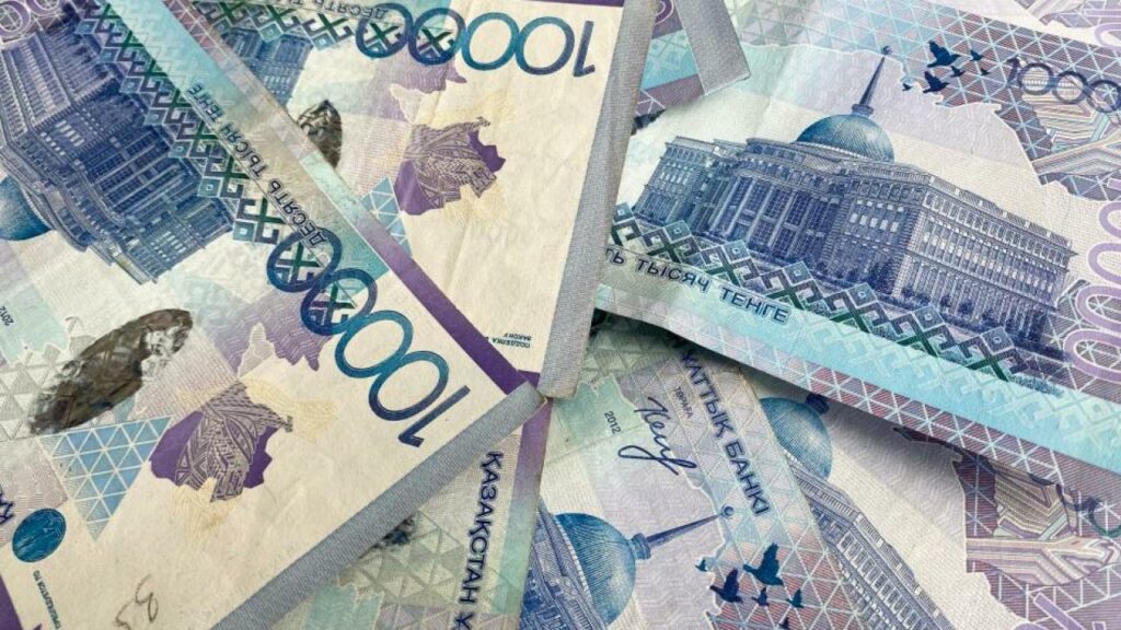 Samruk-Kazyna is going to save $232 million by staff reduction