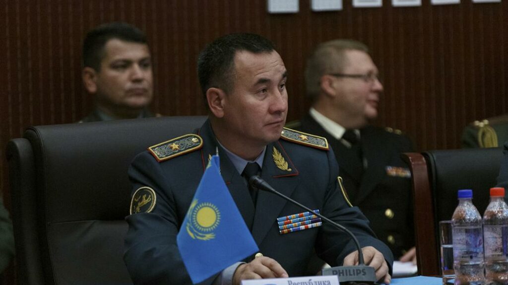 Задержан экс-министр обороны Казахстана