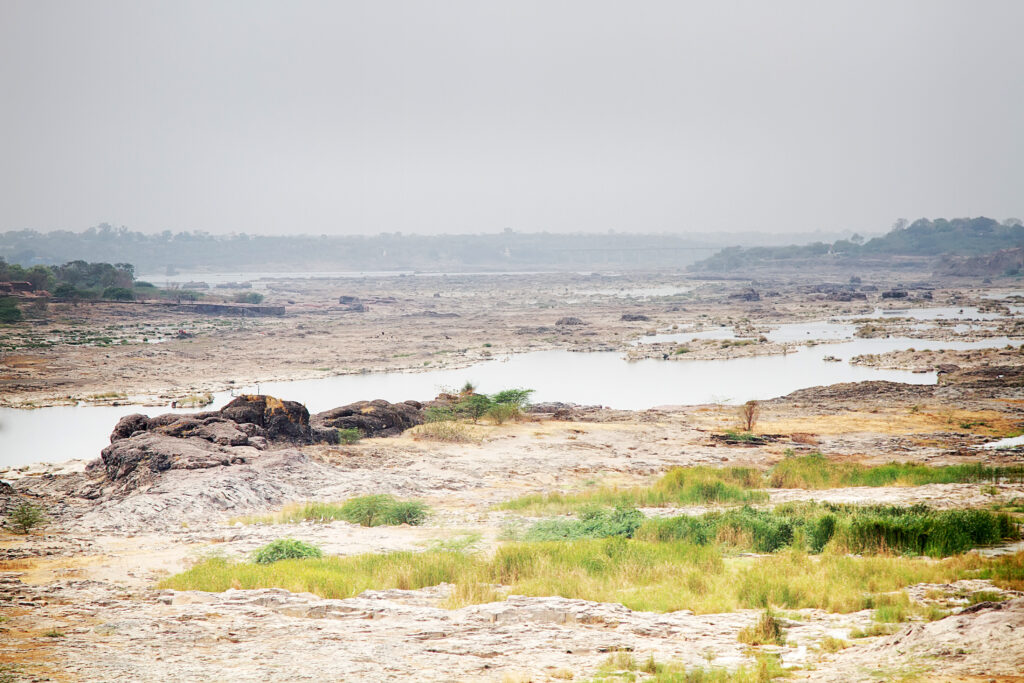 Winter low-water period (winter runoff low). Dry riverbed (wadi, nallah) in arid region of India (region Kajuraho).