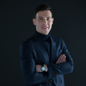 Максим Баженов