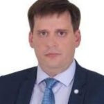 Олег Савеленко