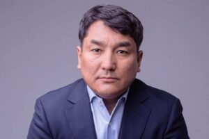 Алмасбек Садырбаев