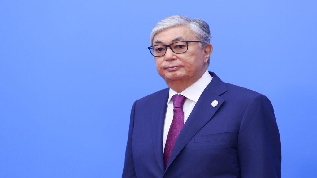 Президент республикалық референдум өткізуді ұсынды