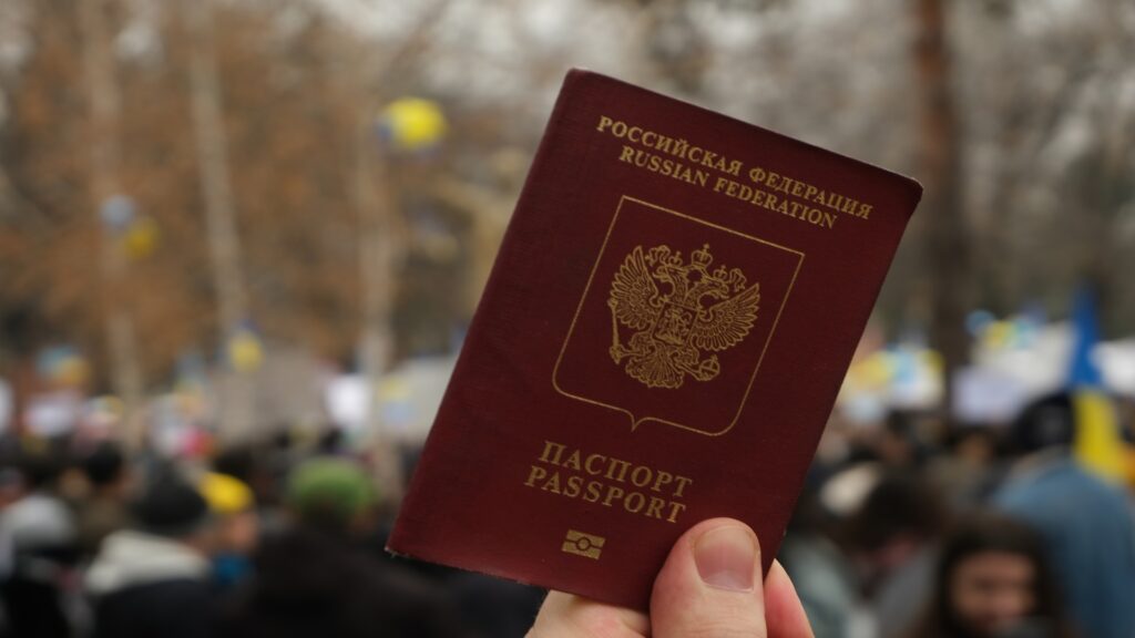 Как россияне могут повлиять на казахстанский рынок труда