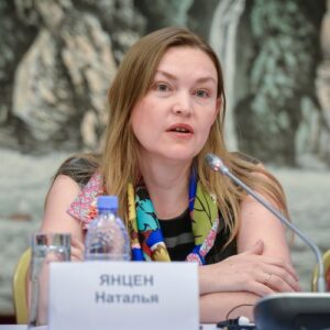 Наталья Янцен