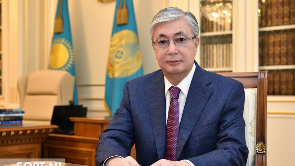 Президент поздравил казахстанцев с праздником Пасхи