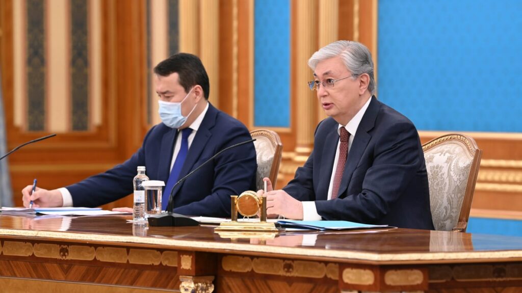 Токаев инициирует поправки в поддержку бизнеса
