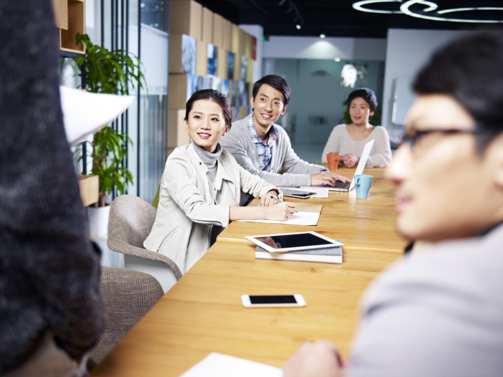 Жақсы қызметкер керек болса, ақылы тағылымдадан өткізіп алыңыз