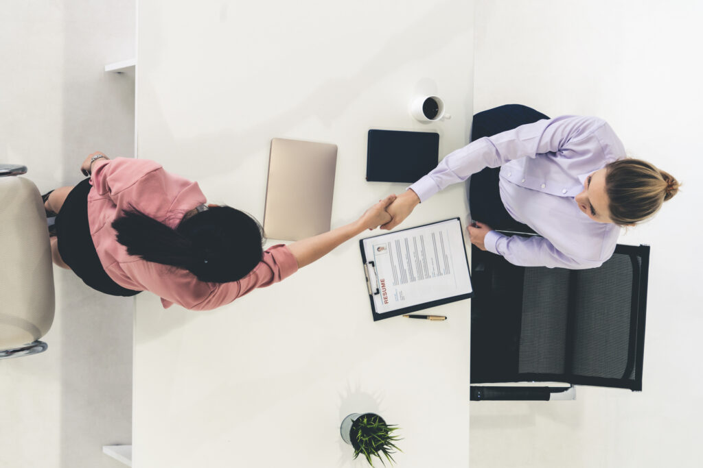 Қазақстандық ірі компанияларға қалай жұмысқа тұруға болады?