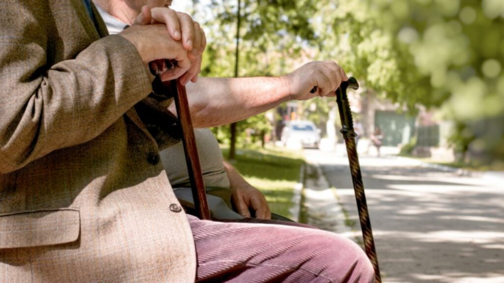 Елімізде зейнетке кімдер ерте шыға алады?