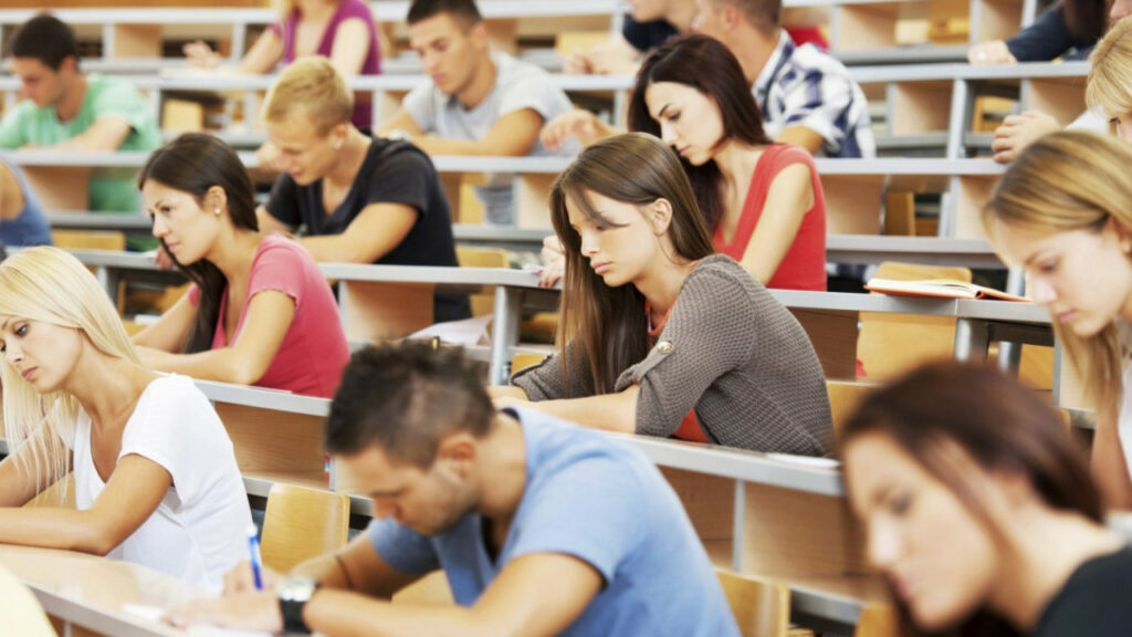 Еңбекке қабілетті жандардың бәрі жаппай оқитын болады