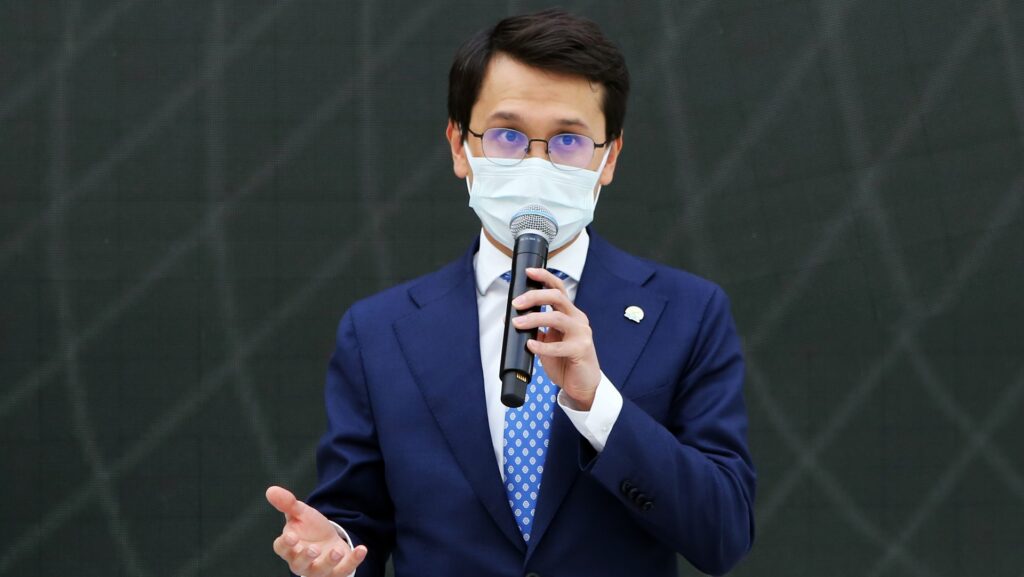 Digital minister wants people to use QR codes instead of digital signature