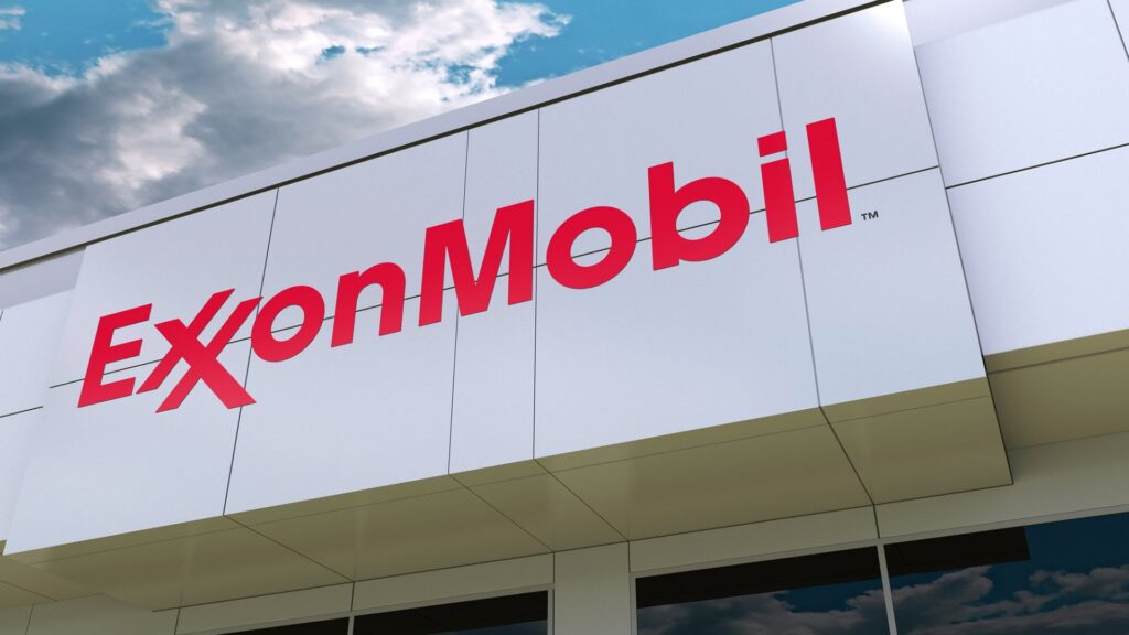 Exxon объявил об изгнании из «Сахалина -1» после отказа работать с «Совкомфлотом»