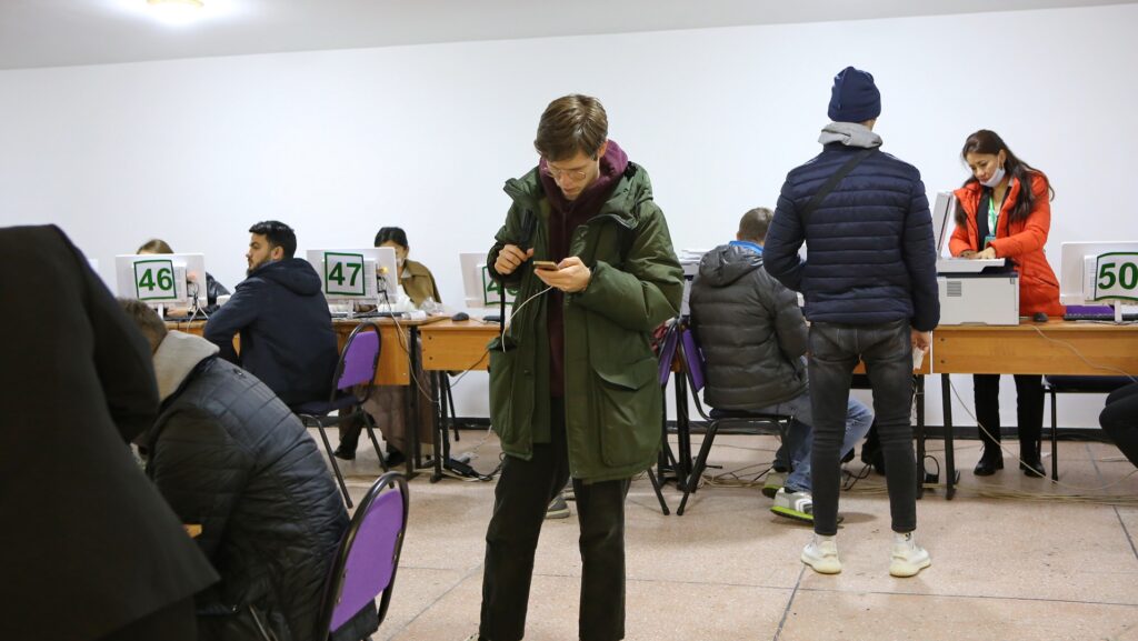 More than 200,000 foreigners apply for IIN in Kazakhstan