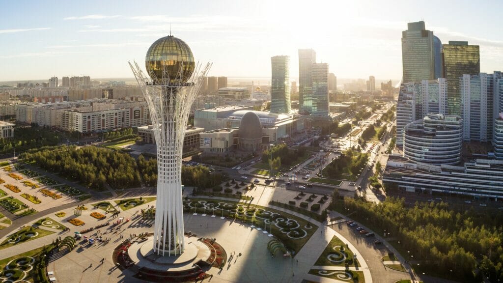 Казахстан занял первое место в ЕАЭС по уровню образованности работающих