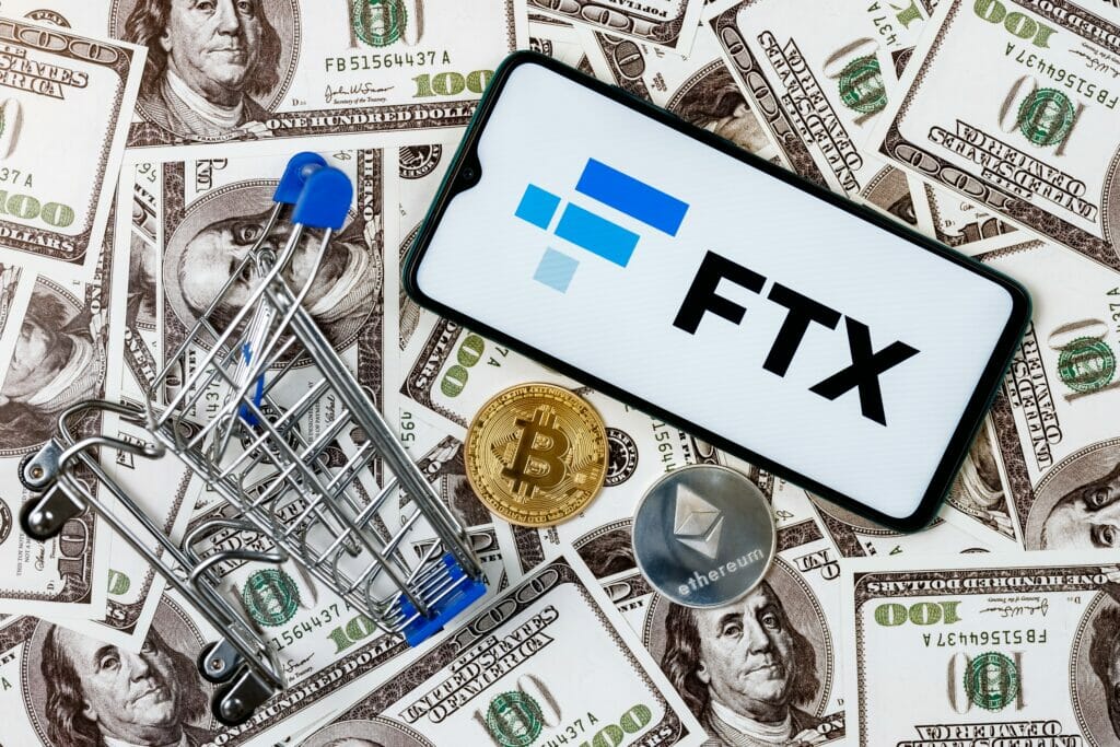 Суд рассекретит поручителей за основателя FTX