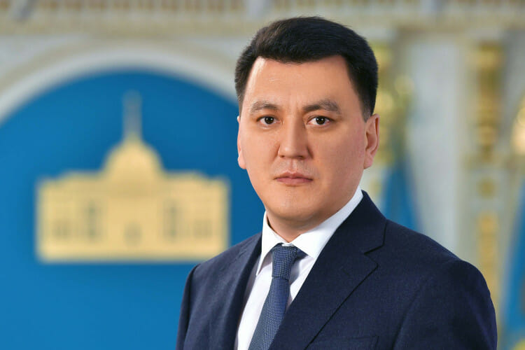 Госсоветник Казахстана выделил семь ключевых посланий из выступления Токаева