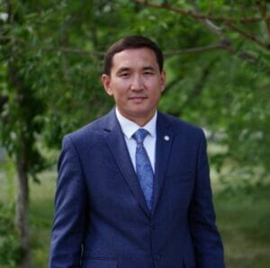 Ербол Есенеев