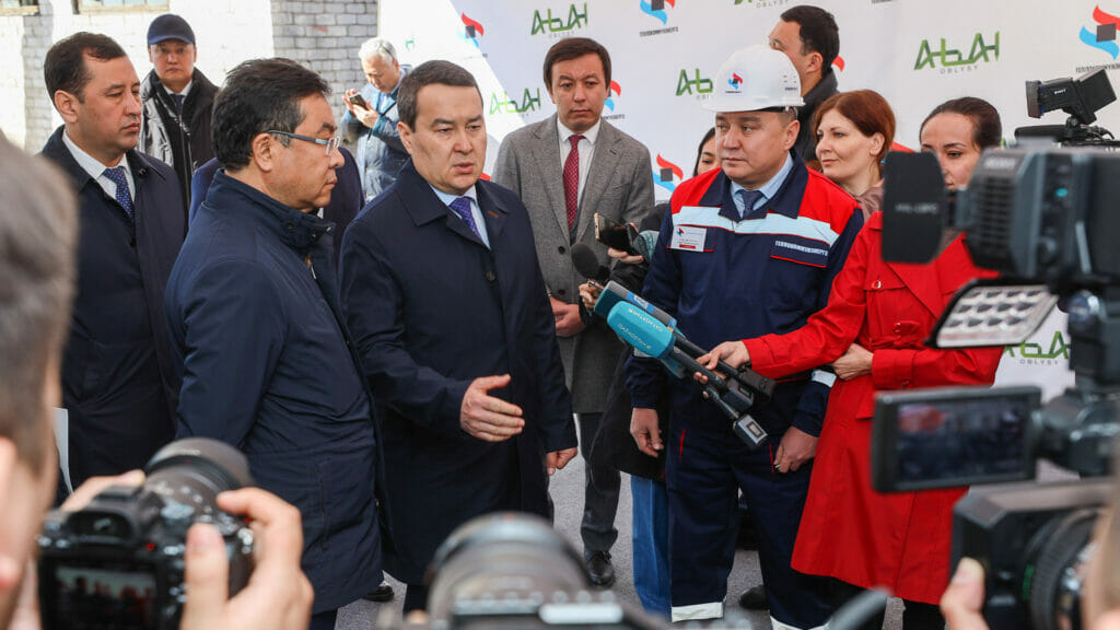 Семейдегі қазандықтарды күрделі жөндеу жылыту маусымына дейін аяқталуы тиіс – Смайылов